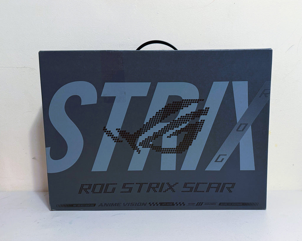 Asus Rog Strix Scar 18 G835LX-XS98 18" Gaming Laptop gtx 5090